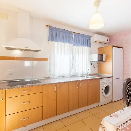 Gargantas De Gredos Nyaraló Burgohondo